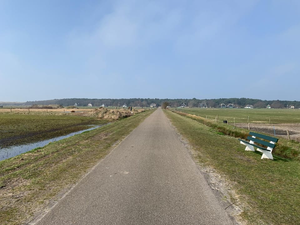 Landmark view, Street view, Quiet street view