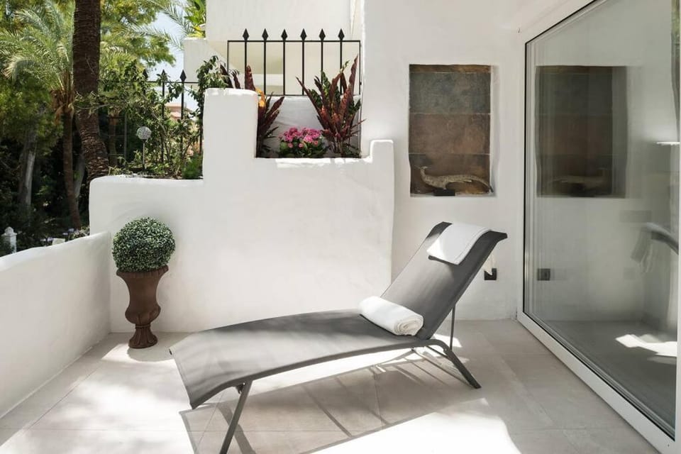 puerto banus beach/alcazaba Apartment in Marbella