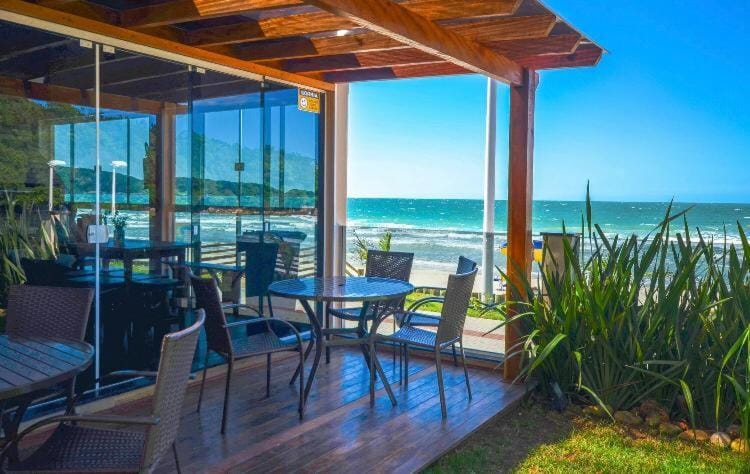 Pousada Vila Del Mare - Frente Praia Inn in Bombinhas