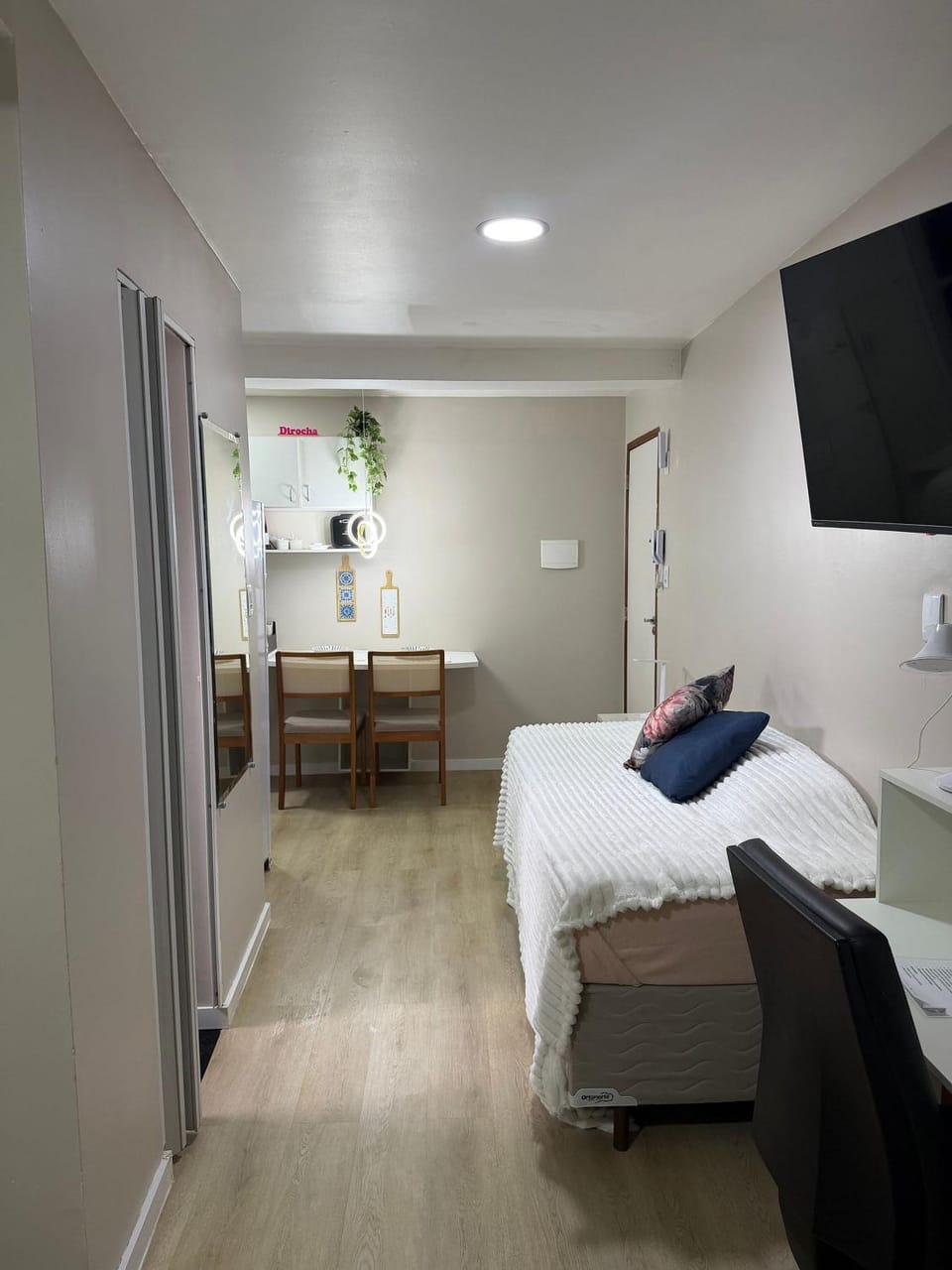 studio 101 | wifi | JC STAYS Apartment in Belém