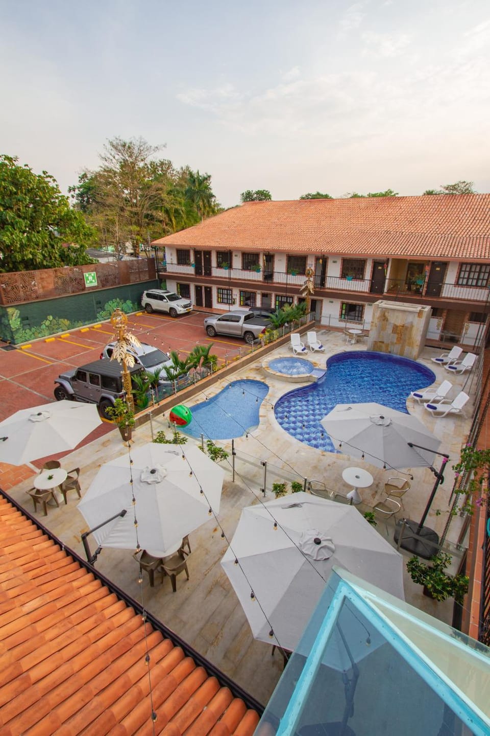 Property building, Pool view