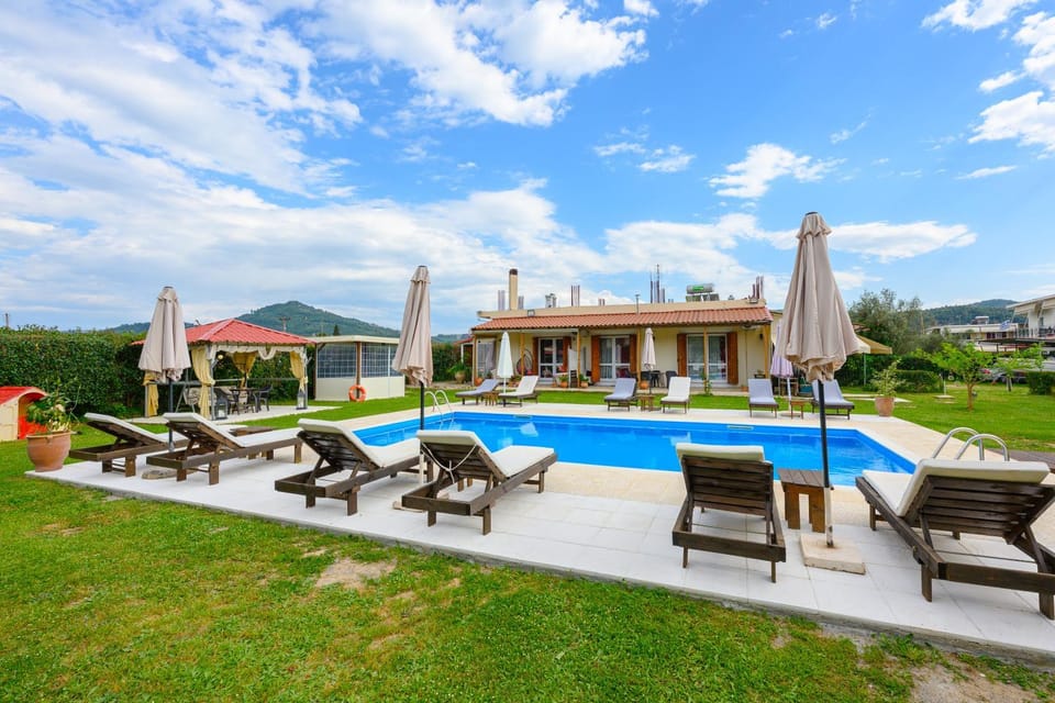 The mansion of Dionisos and Dimitras 5 Villa in Peloponnese Region