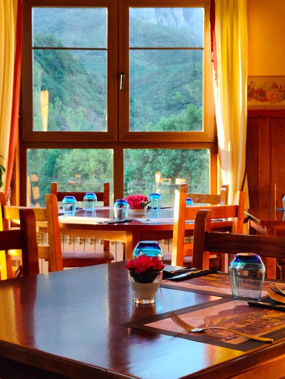 Hotel Cumbres de Valdeón Hotel in Asturias