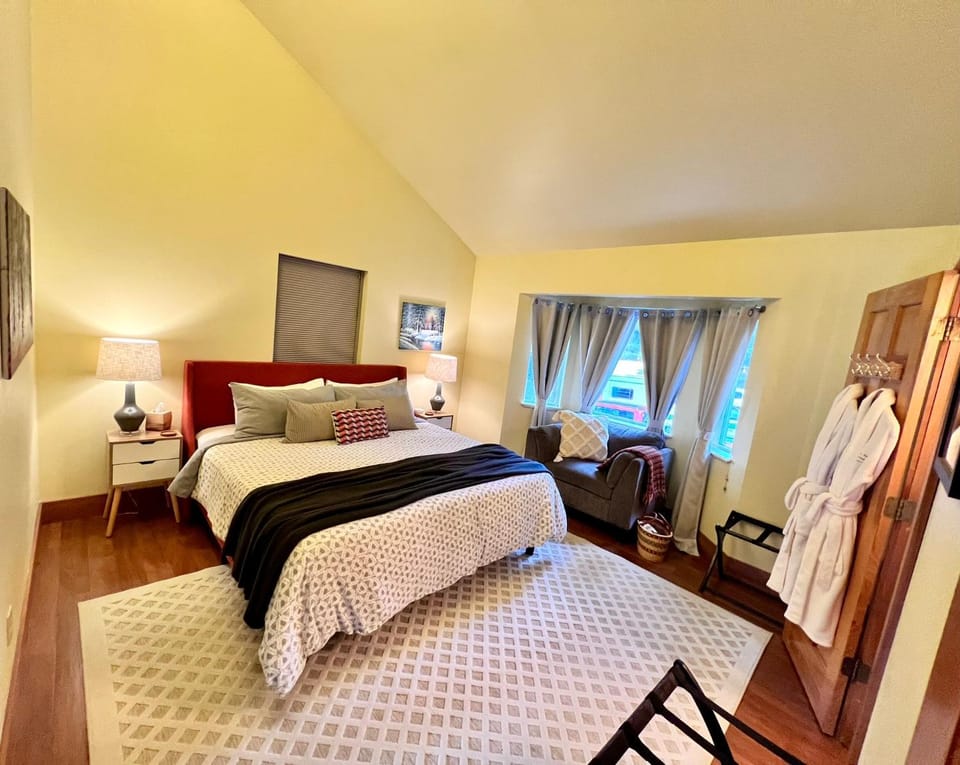 Bed, Bedroom