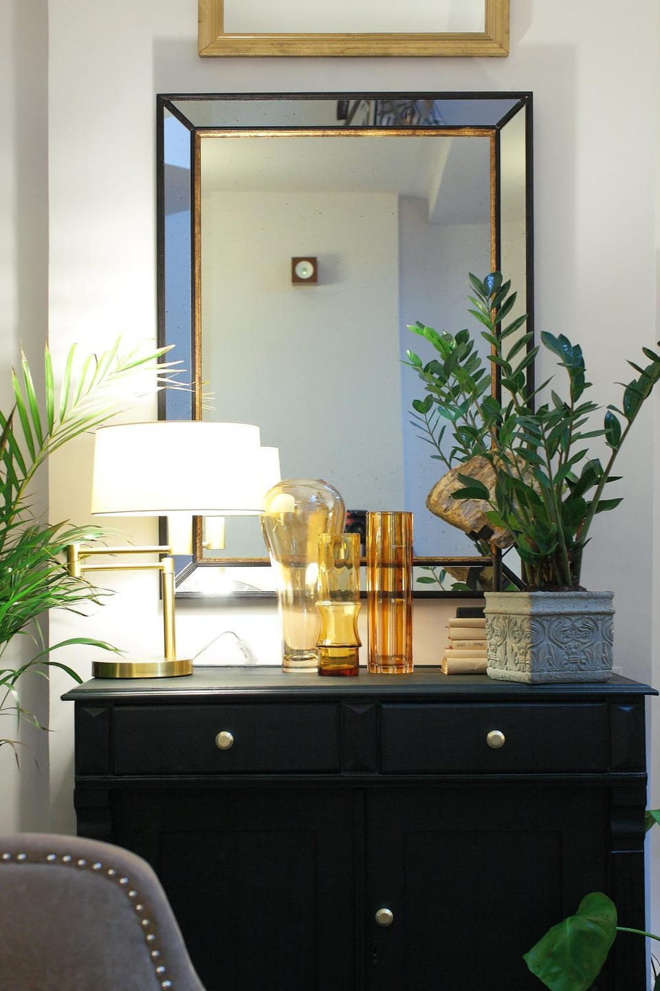 Living room, Decorative detail, Seating area