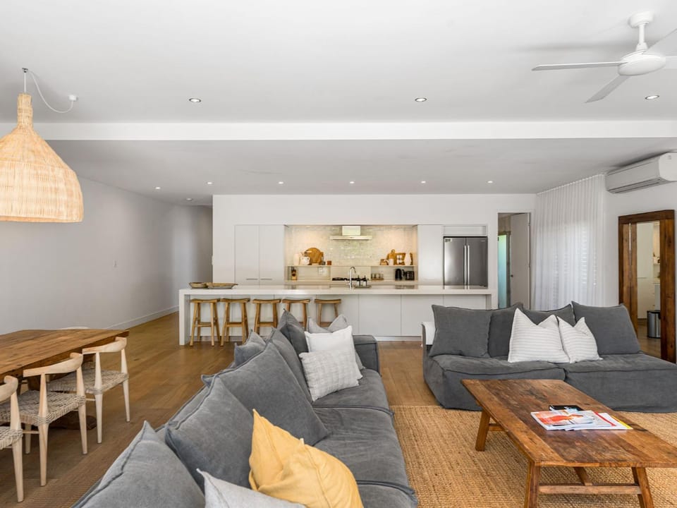 Stonecutters1 House in Byron Bay