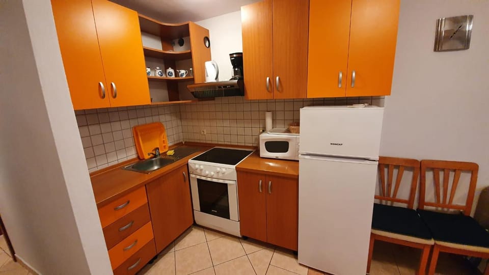 Graberec Apartment in Lika-Senj County