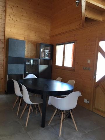 Le Chalet de la Devinière, bain nordique extérieur chauffé Chalet in Xonrupt-Longemer
