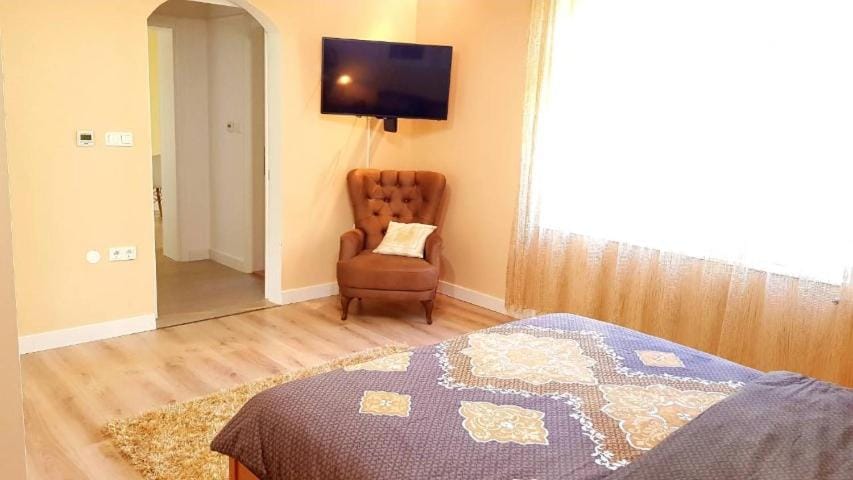 TV and multimedia, Bedroom