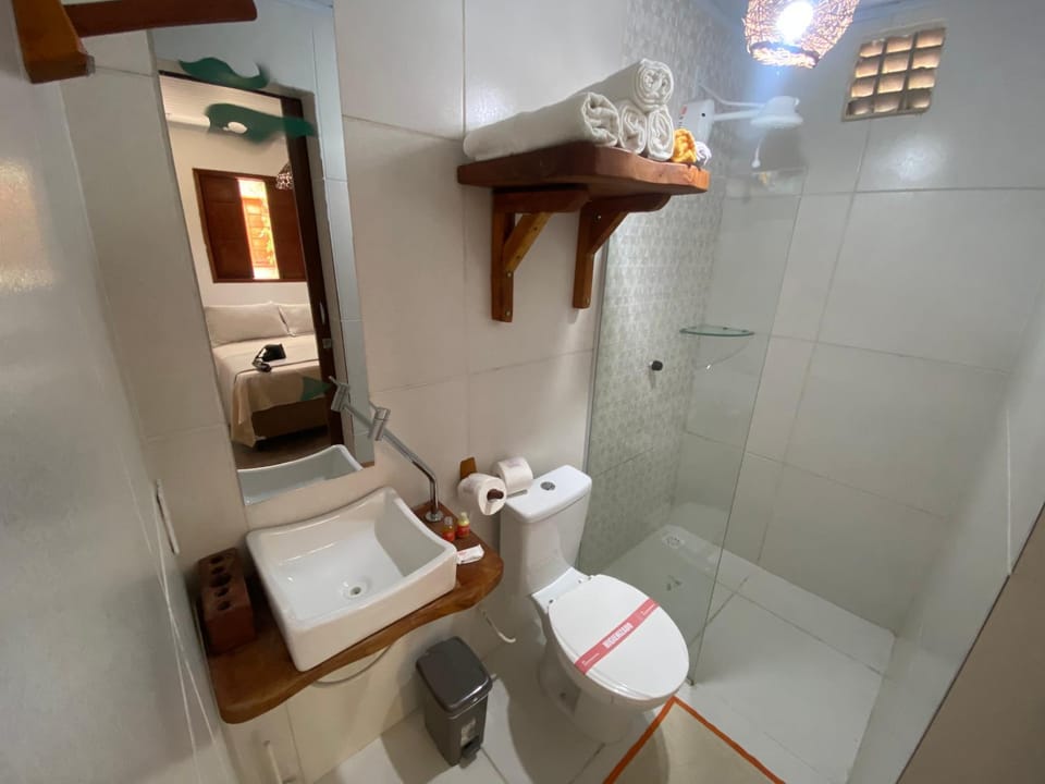 Bathroom, towels