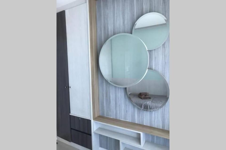 Relaxing Beachfront Suite Apartment in Pattaya City