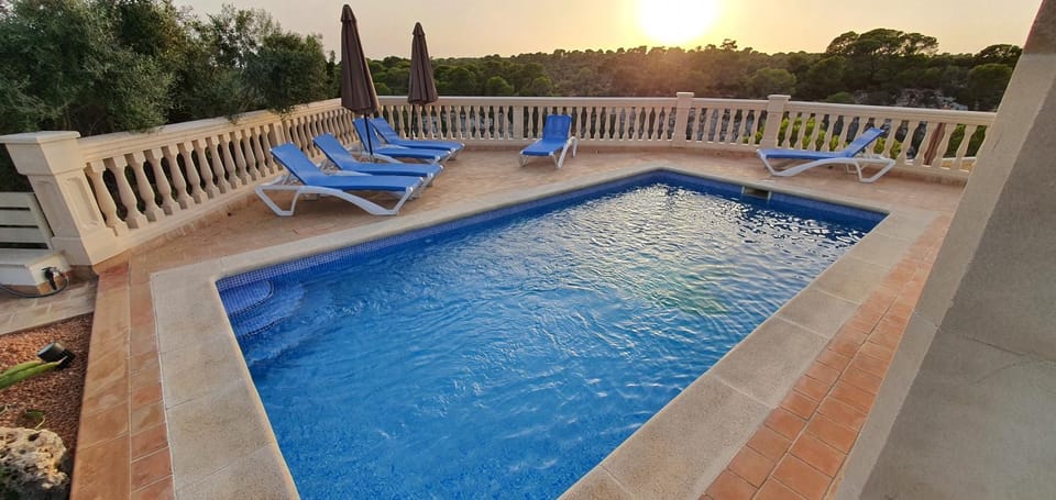 Pool view, Swimming pool