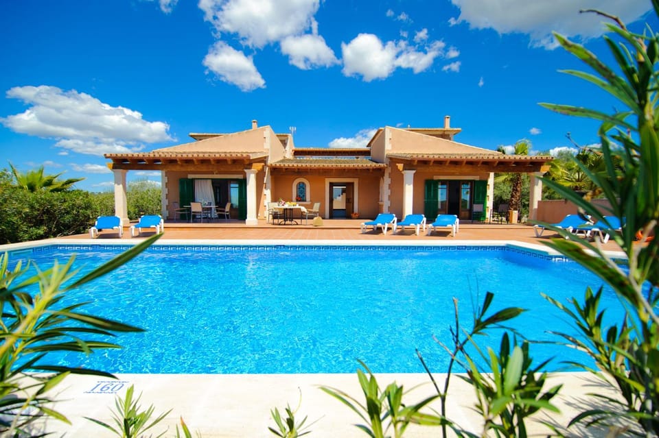 Finca Pleta de sa Punta House in Migjorn