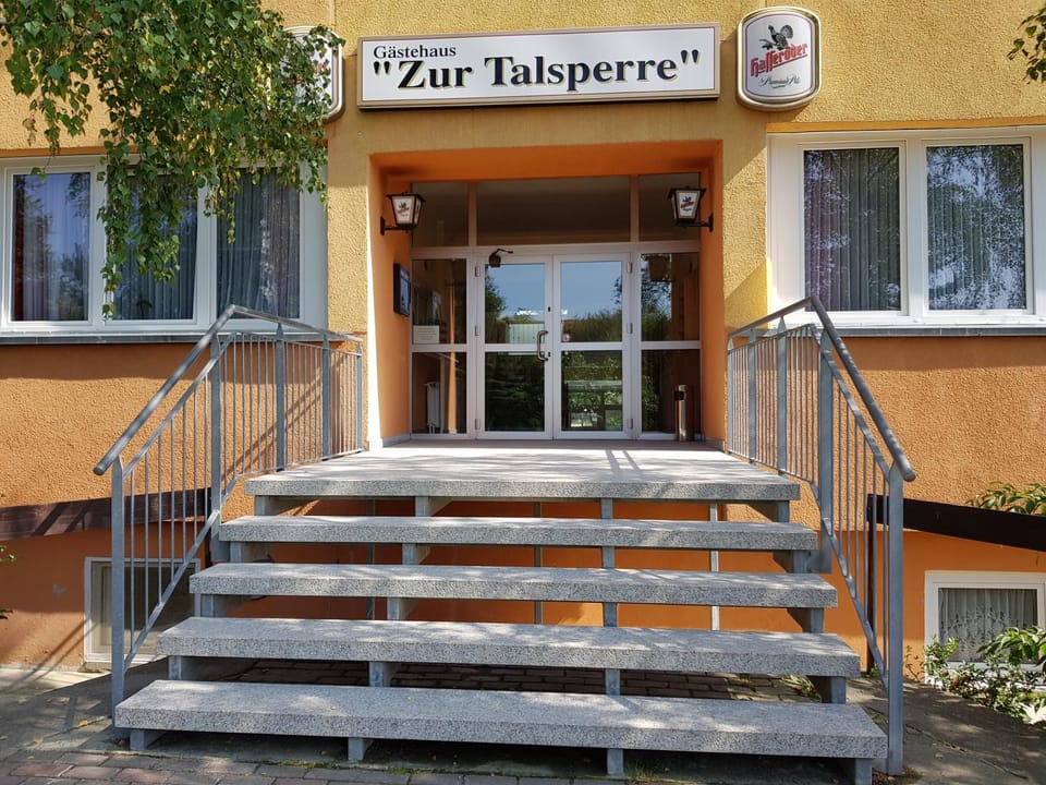 Facade/entrance, Day