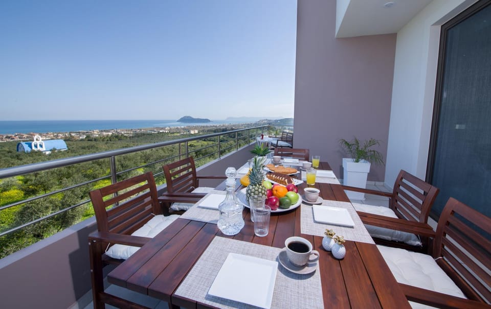 Sea view, Breakfast