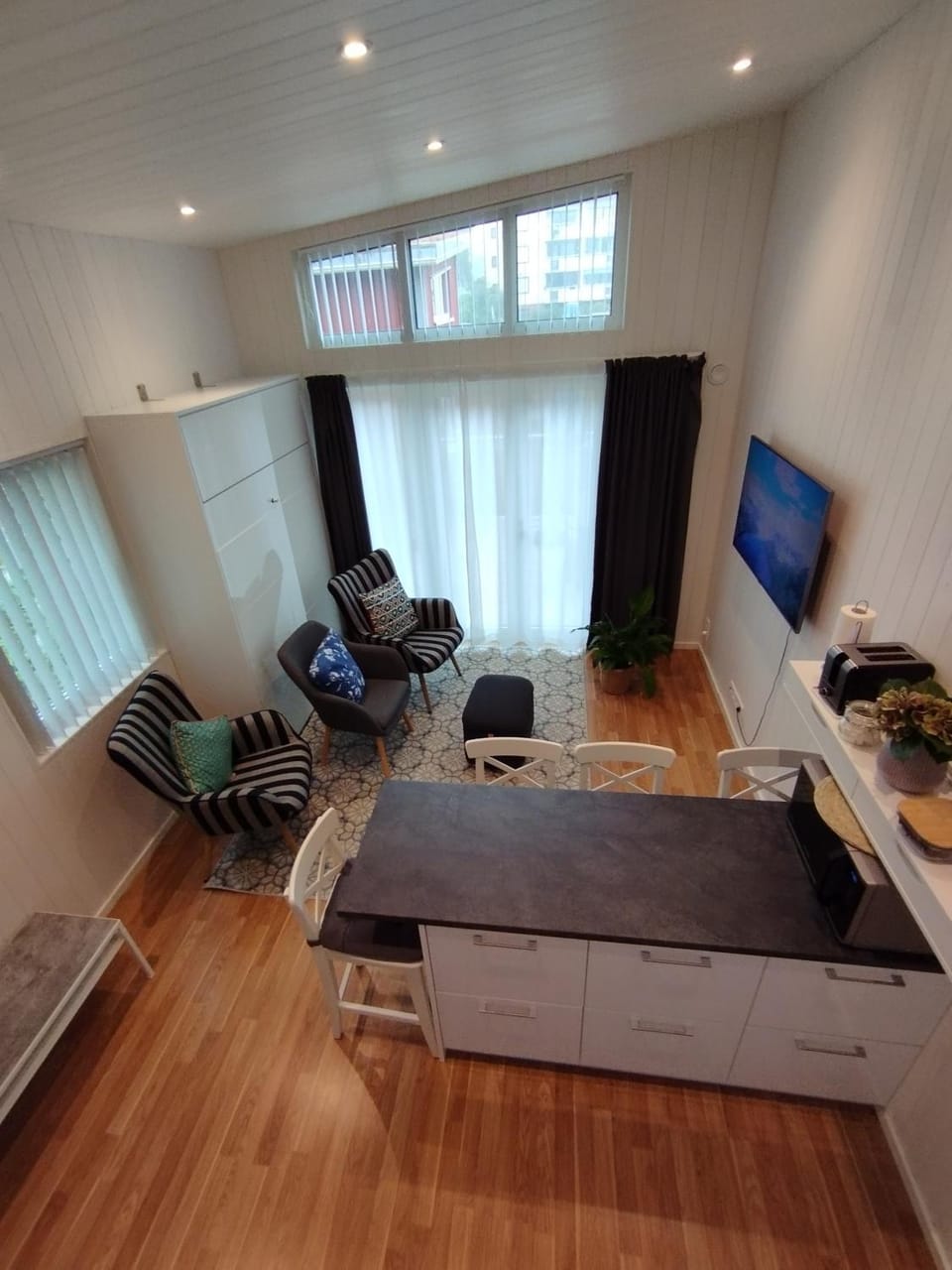 TV and multimedia, Living room