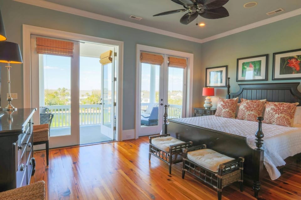 Gigi's Beach House House in Wild Dunes