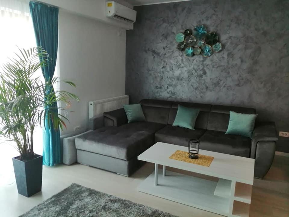 IRIS Apartment in Constanța County