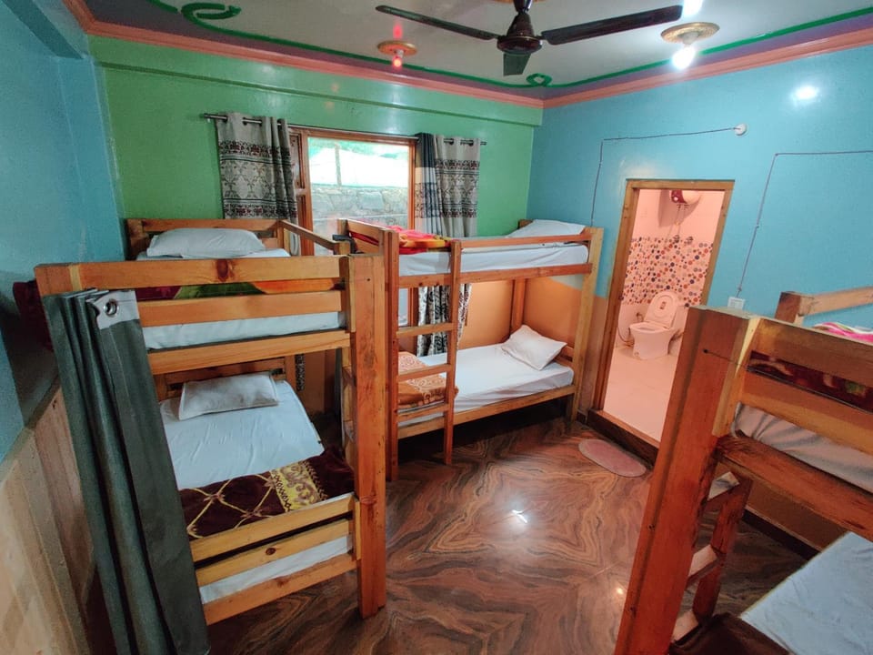bunk bed