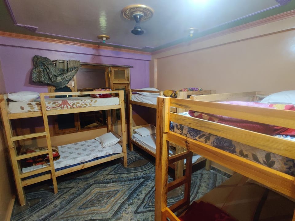 bunk bed