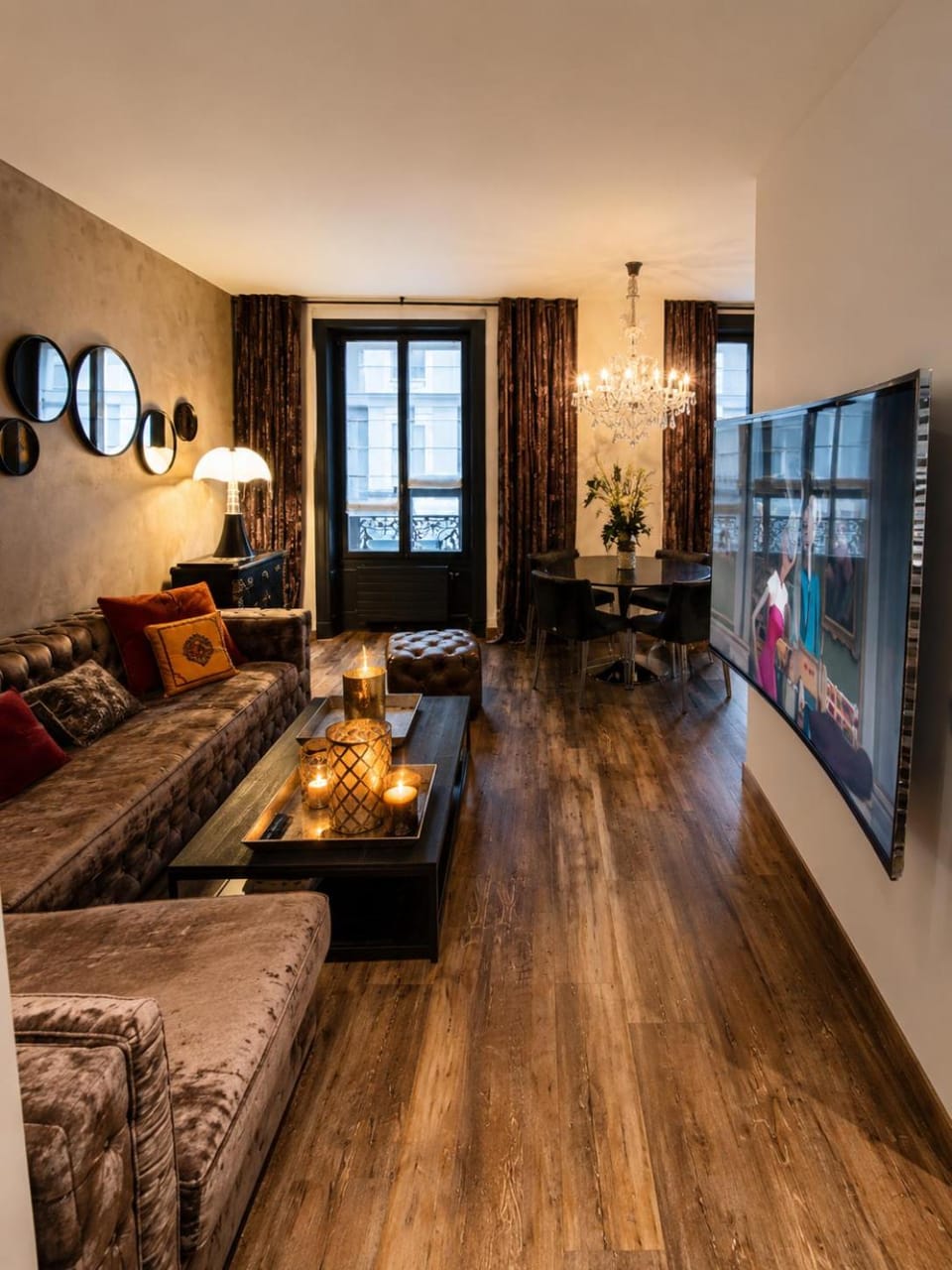 LUXUEUX APPARTEMENT AU COEUR DE GENEVE ,a deux pas du LAC Apartment in Geneva