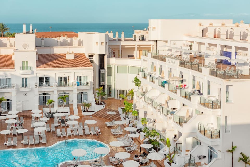 Bird's eye view, Solarium, Balcony/Terrace, Swimming pool