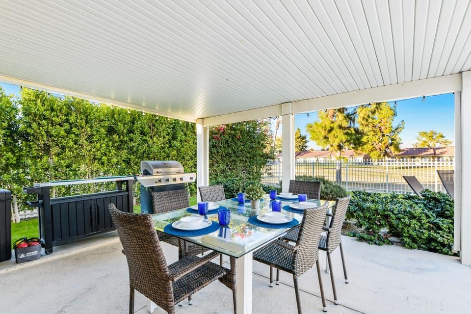 BBQ facilities, Garden, Golfcourse, Hot Tub, Seating area, Dining area, Garden view, Pool view, Swimming pool