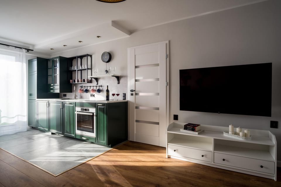 TV and multimedia, Kitchen or kitchenette