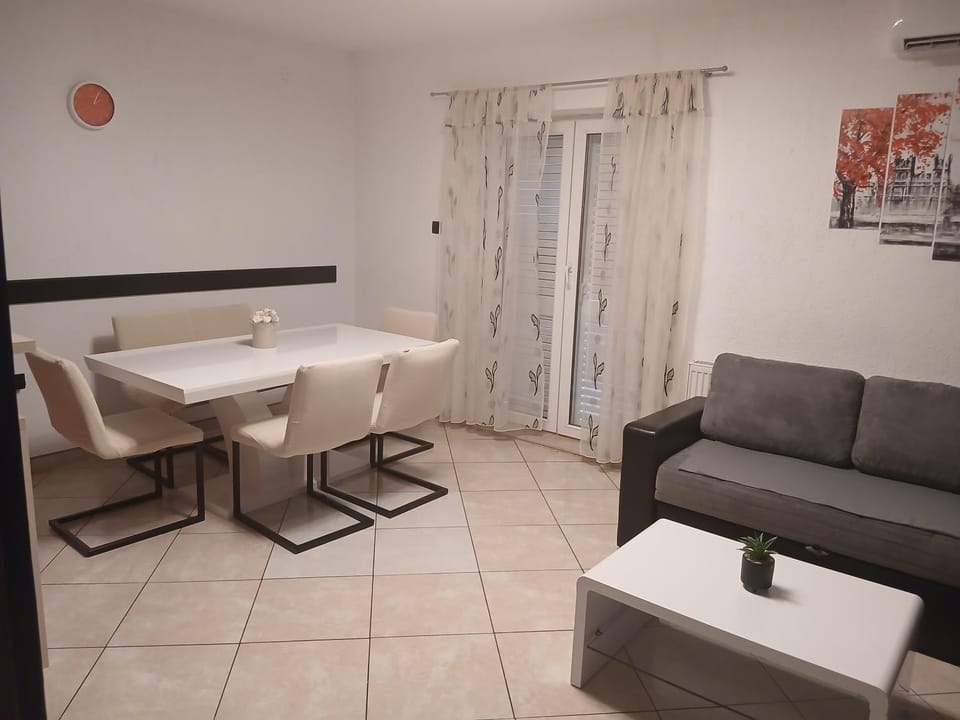 Josip Apartment in Lika-Senj County