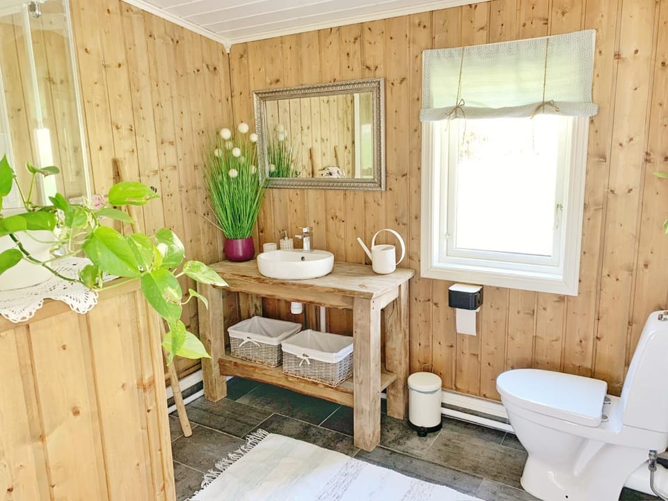 Toilet, Bathroom
