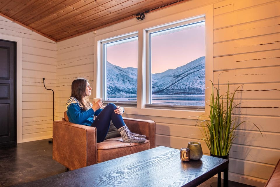 People, Living room, Sea view