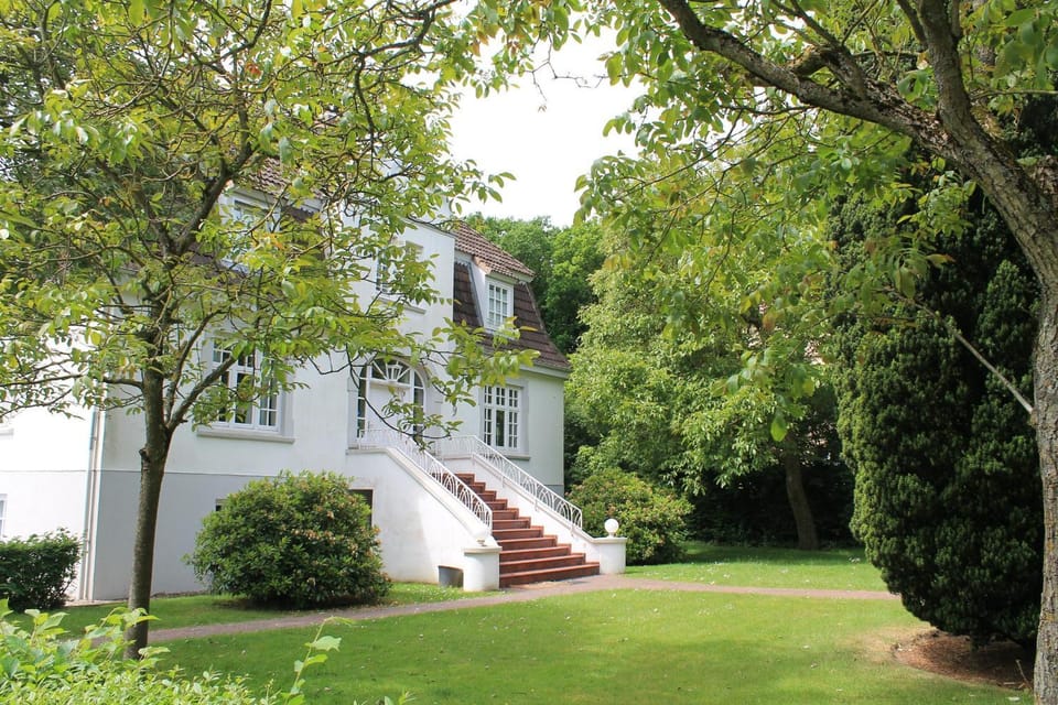 Villa Friedericia, Wohnung 3-Hochparterre links Apartment in Nordfriesland
