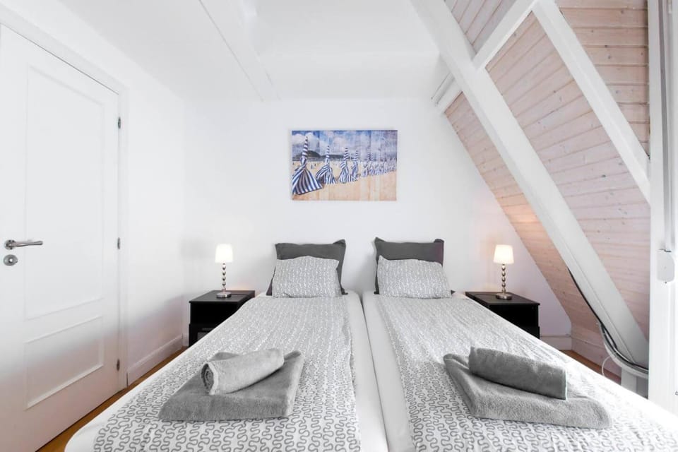 Atico duplex centrico con parking incluido Apartment in San Sebastian