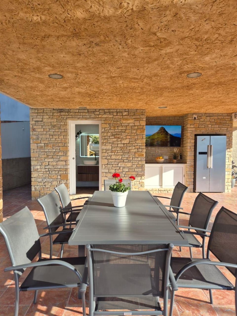Villa Luxury Rock Tirri House in Reus
