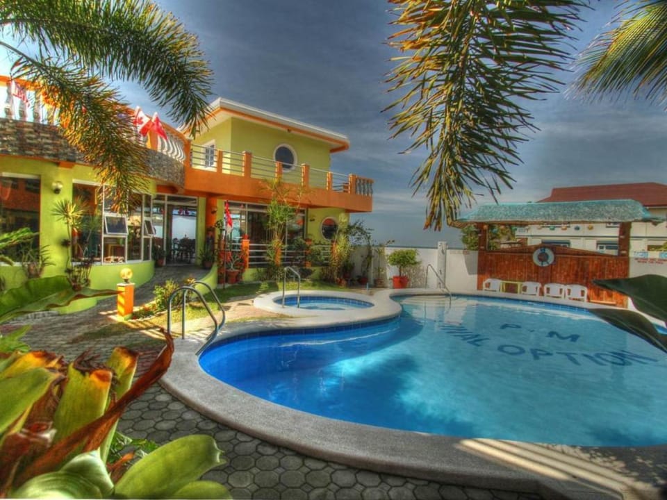 Pool view, Swimming pool