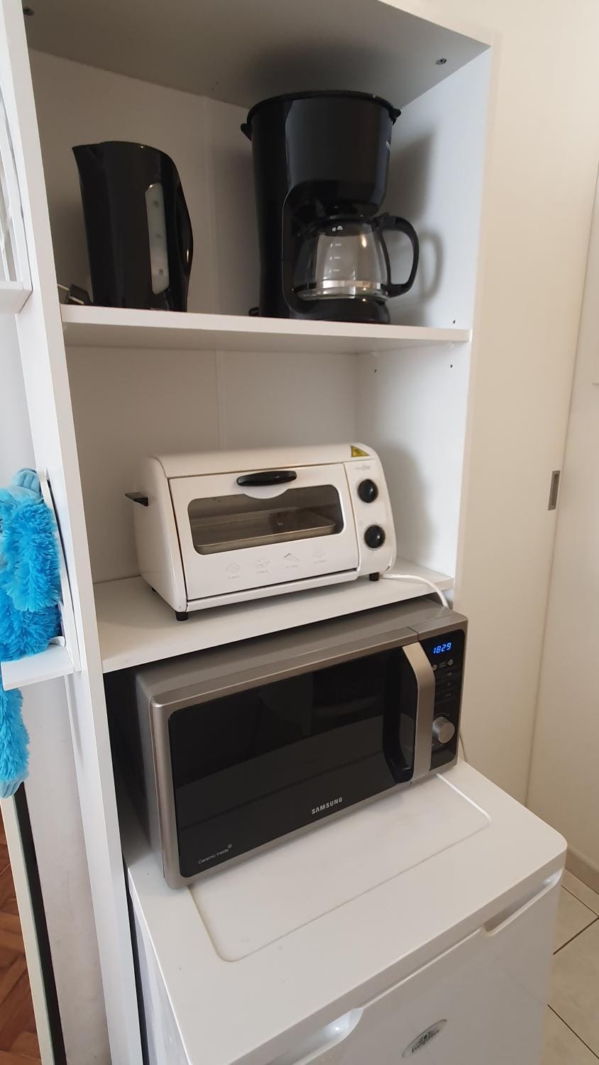 Coffee/tea facilities, minibar