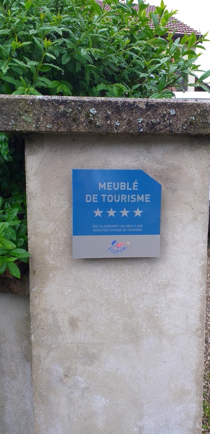 Logo/Certificate/Sign