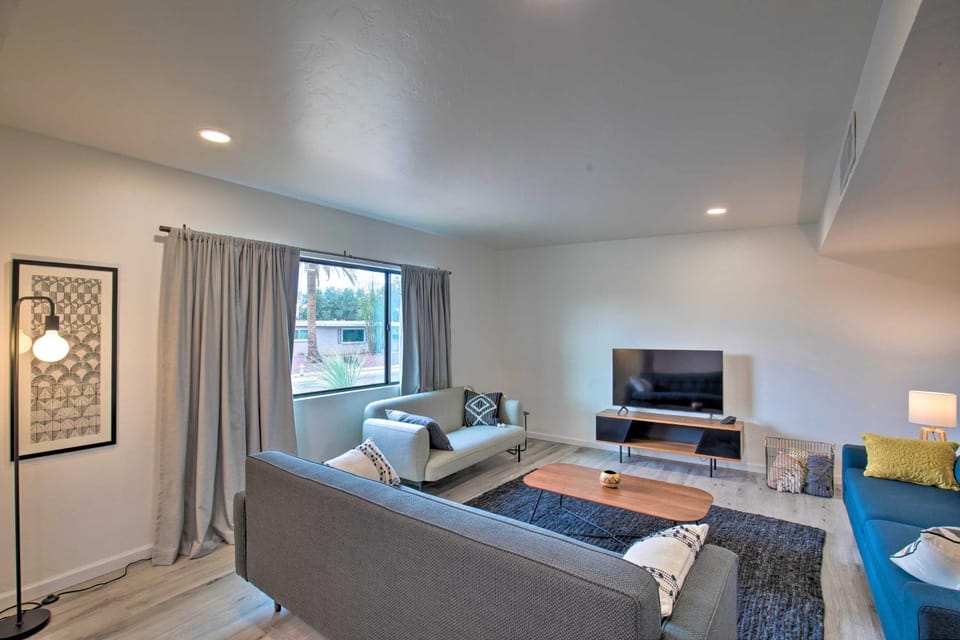 Quiet Desert Gem ~ 5 Mi to Saguaro National Park! House in Tucson