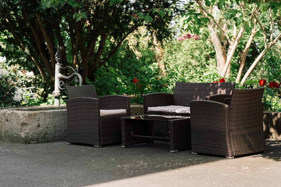 Seating area