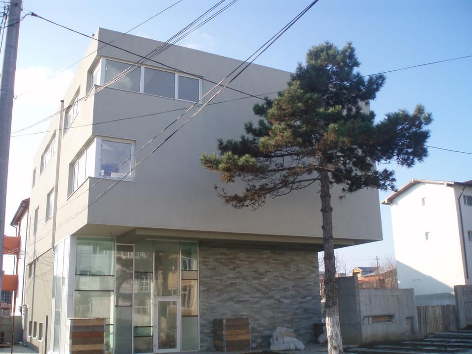 Property building, Facade/entrance