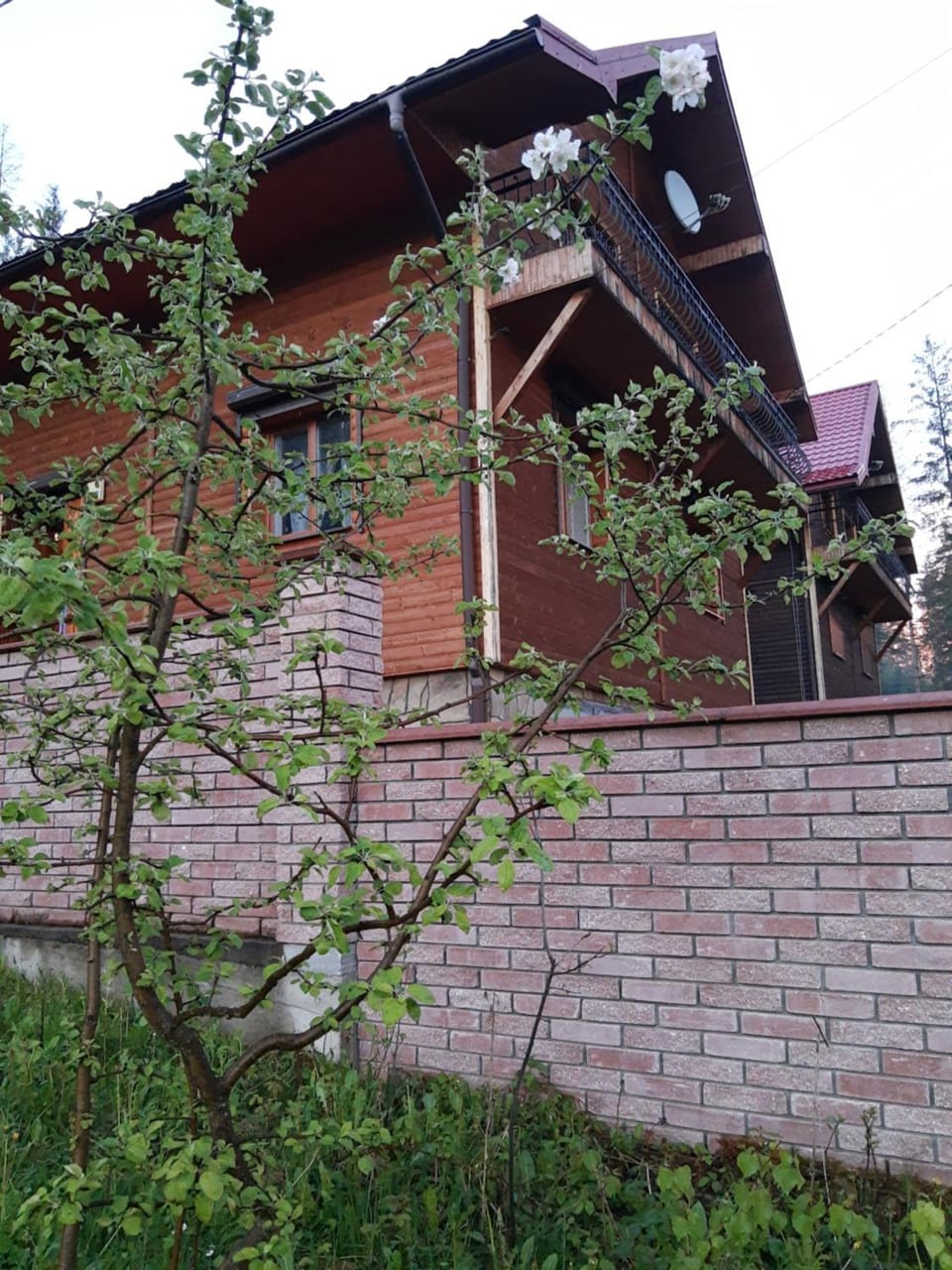 Facade/entrance