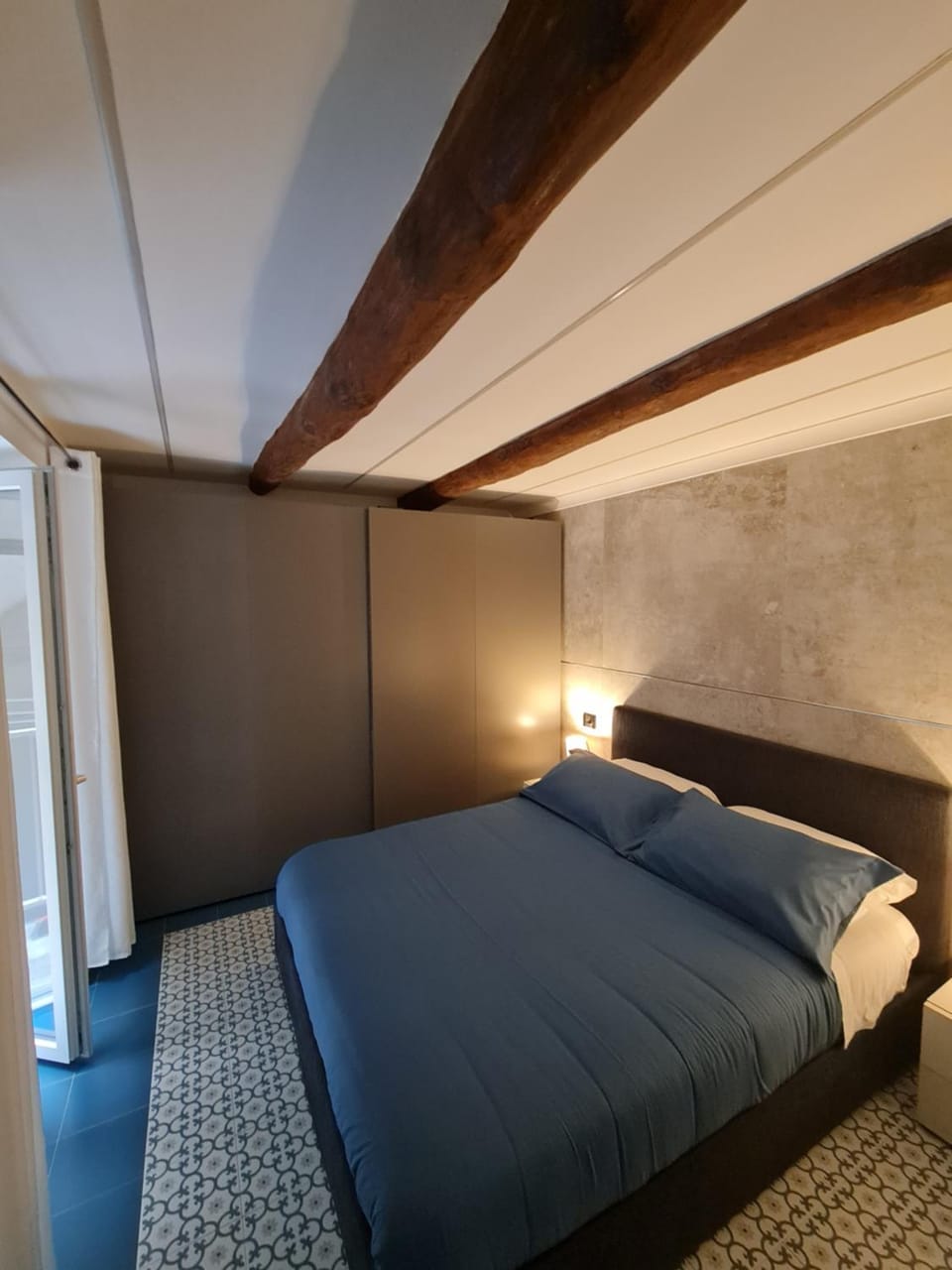 Chiaja Lux House Apartment in Naples
