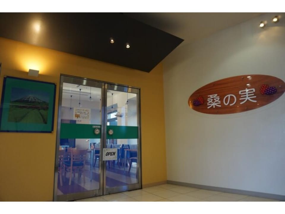 Plaza Arakawaoki - Vacation STAY 24686v Hotel in Japan
