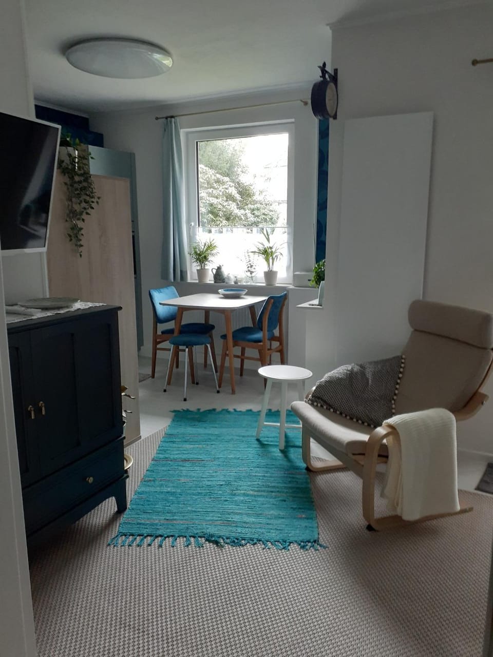 Communal lounge/ TV room