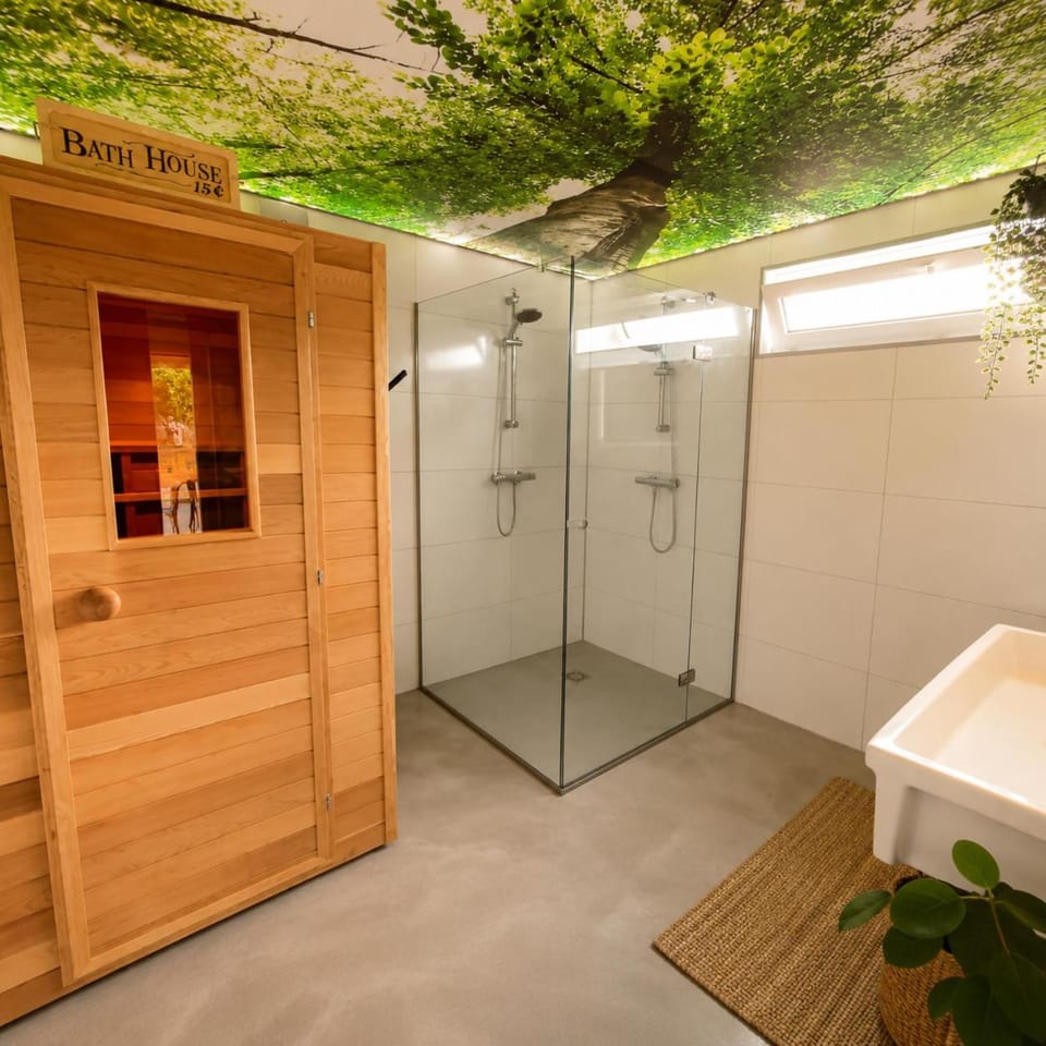 Vakantievilla 10 km van strand honden welkom omheinde tuin sauna buitenbad Villa in North Holland (province)