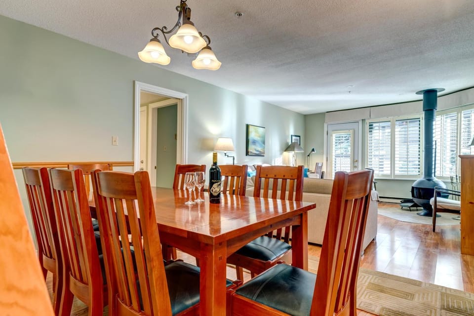 Wintergreen 27 - Townhome House in Whistler