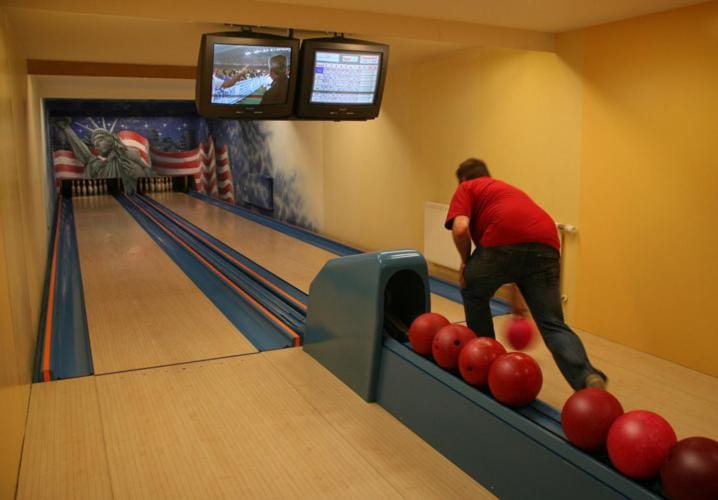 Bowling