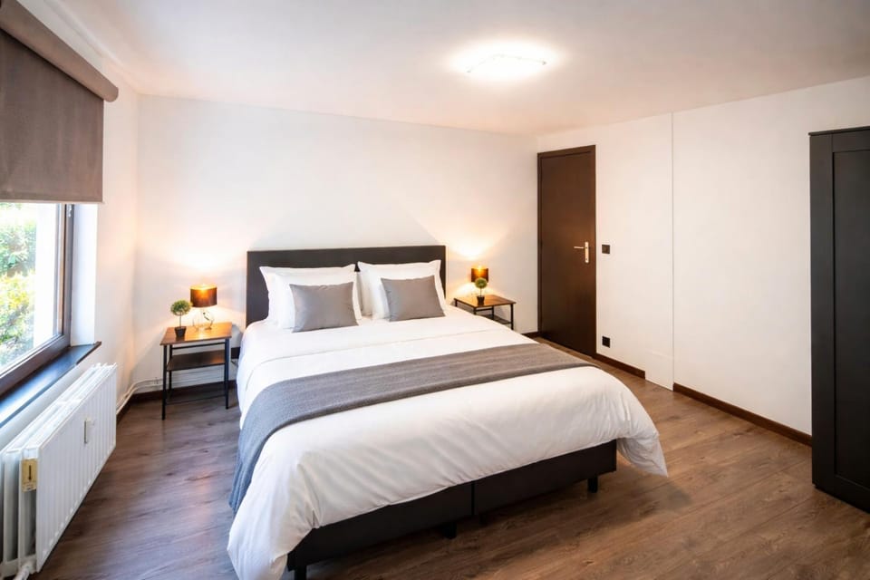 L'Endroit by la Reine city center Apartment in Wallonia, Belgium