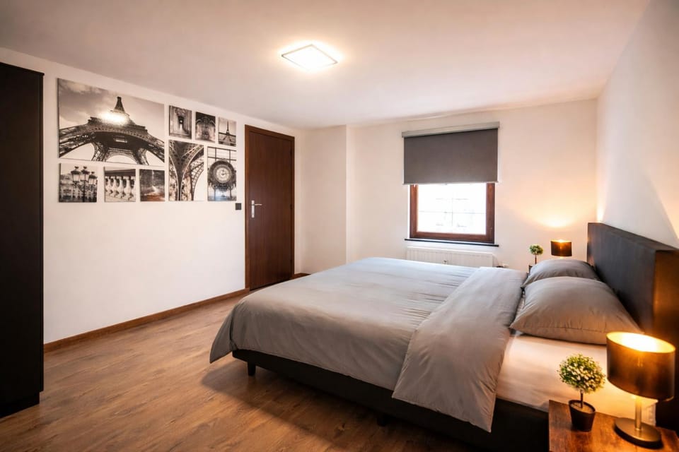 L'Endroit by la Reine city center Apartment in Wallonia, Belgium