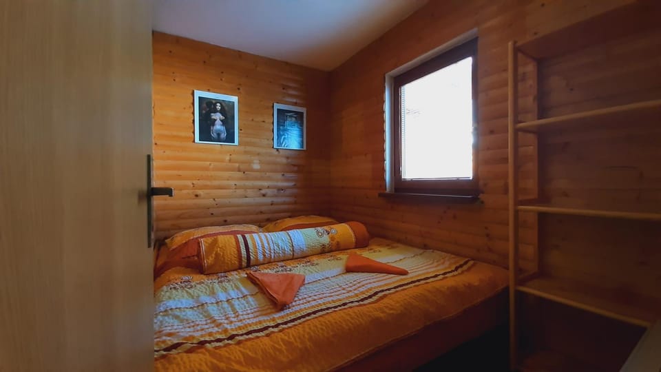 Chata KRISTÍNA - bez kontaktu s ubytovateľom "Click 'n Sleep" Nature lodge in Slovakia